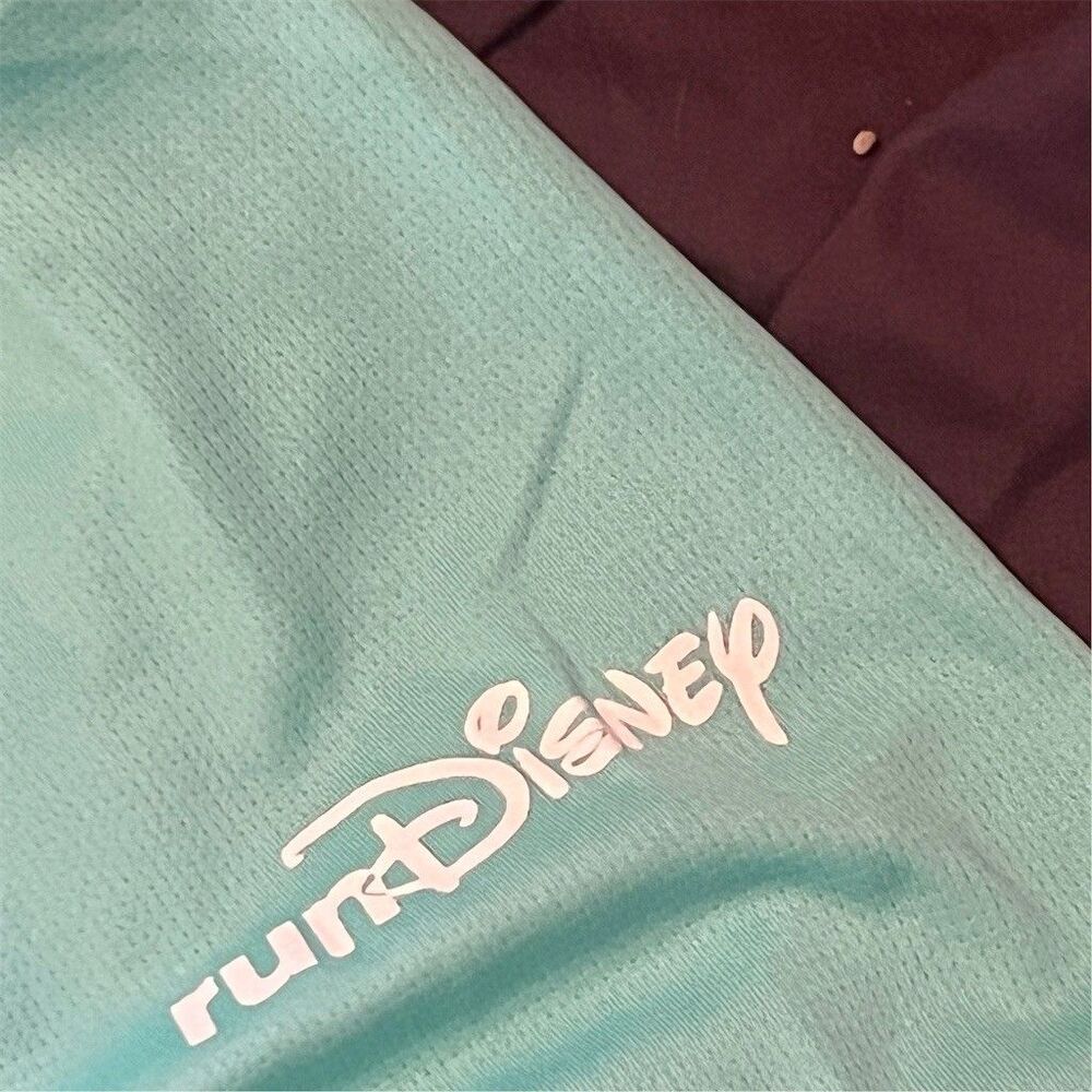 runDisney Wine & Dine Half Marathon 5K Mad Hatter Shirt Unisex L Teal - Picture 5 of 7